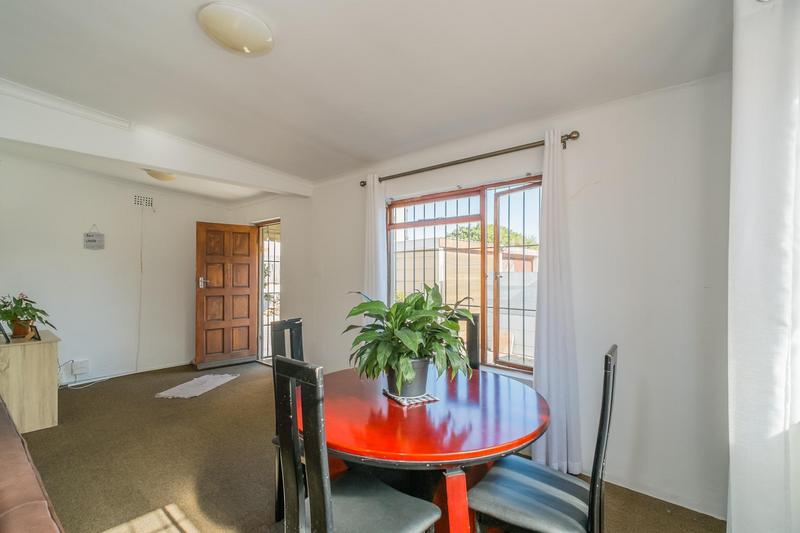 3 Bedroom Property for Sale in Plumstead Western Cape